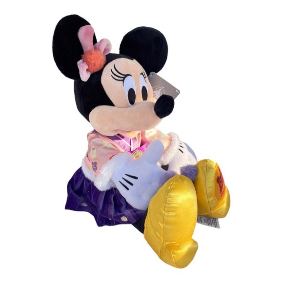 Disney Parks Lunar New Year 2022 Minnie Mouse Disney Shanghai Resort Plush - Picture 8 of 8